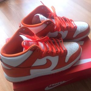 Used Nike Dunk Hi Retro